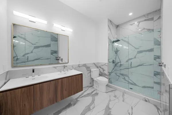 $4,300 | 218-220 Old Colony Avenue, Unit 304, Boston, MA 02127