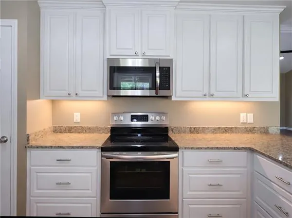 $315,000 | 1219 Hooper Road, Pineville, LA 71360