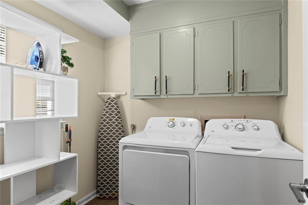 3518 Pomona Way East Point, GA 30344 - Photo 12 of 29 Gallery Image 12