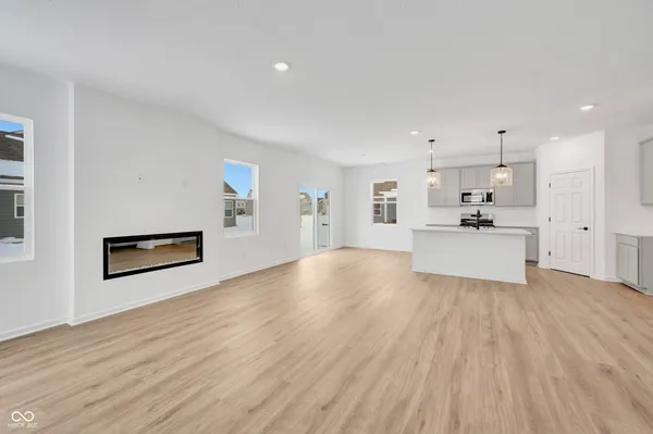 $359,990 | 5103 Triple Crown Way, Indianapolis, IN 46237