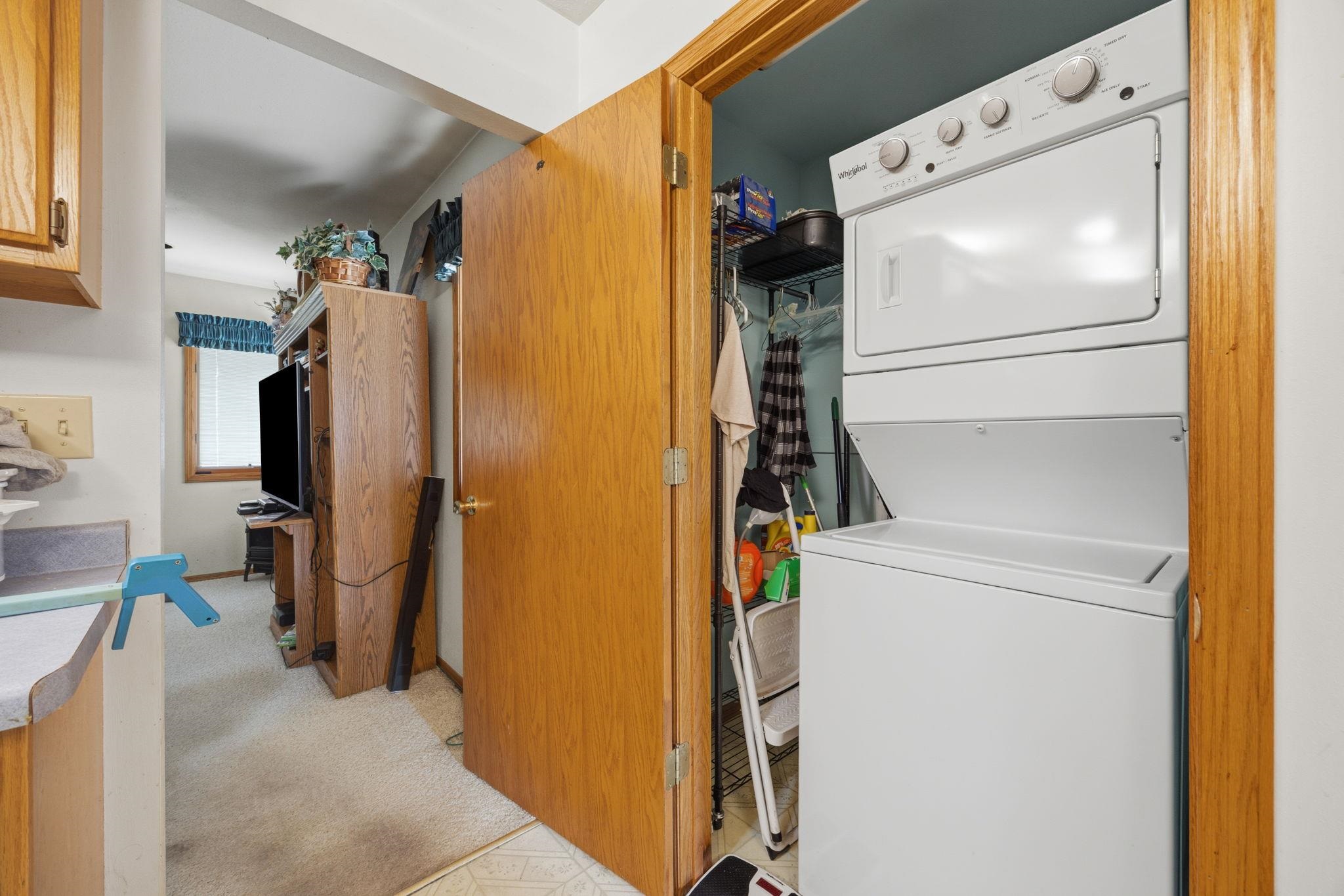 1647 Cleveland Street Beloit, WI 53511 - Photo 24 of 38