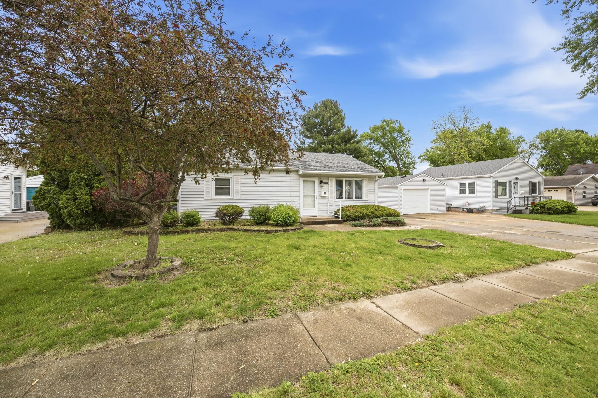 1647 Cleveland Street Beloit, WI 53511 - Photo 30 of 38