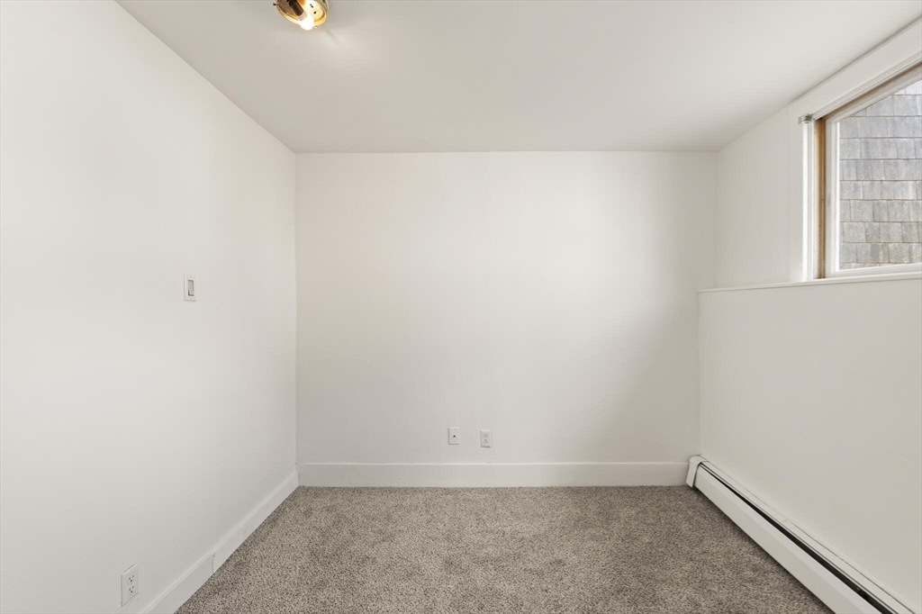 22 Taylor Street, Unit 1 Gloucester, MA 01930 - Photo 13 of 31 a view of small space