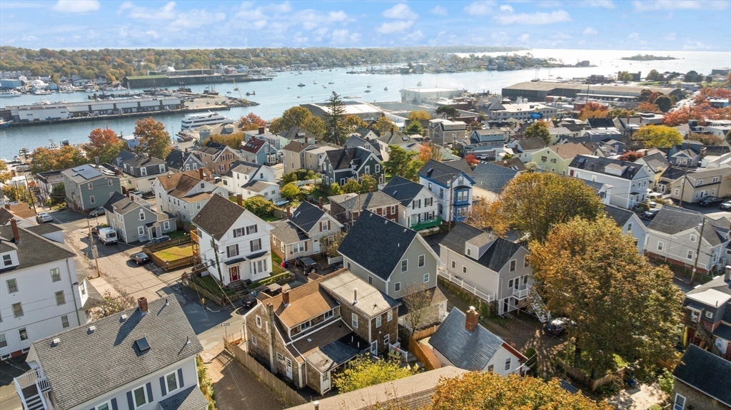 22 Taylor Street, Unit 1 Gloucester, MA 01930 - Photo 30 of 31 an aerial view of multiple house