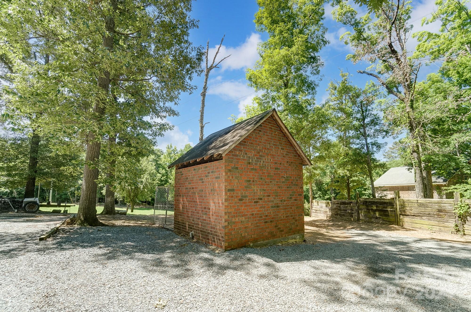 6315 Sikes Mill Road Monroe, NC 28110 - Photo 25 of 32