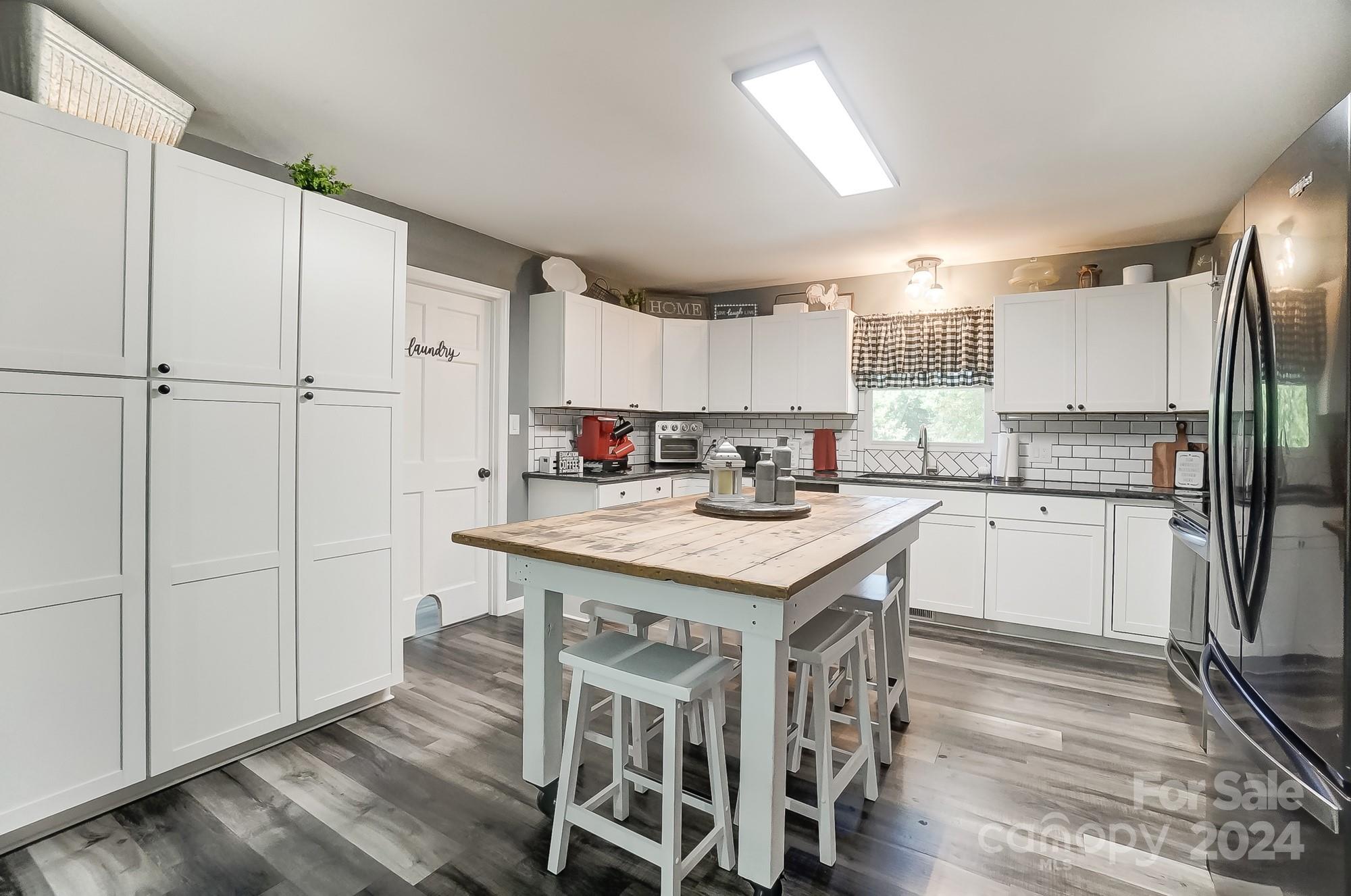 6315 Sikes Mill Road Monroe, NC 28110 - Photo 7 of 32
