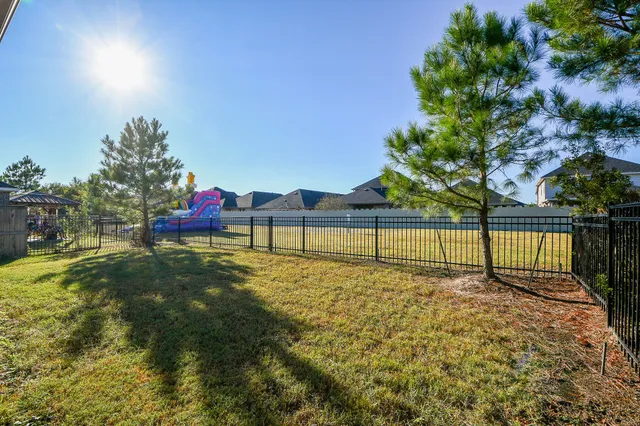 $2,225 | 16868 Pink Wintergreen Drive, Conroe, TX 77385