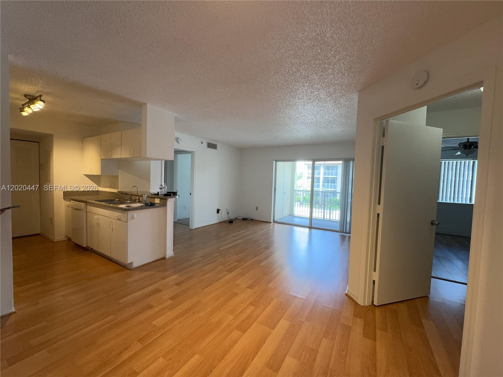 470 South Park Road, Unit 7203 Hollywood, FL 33021 - Photo 6 of 21