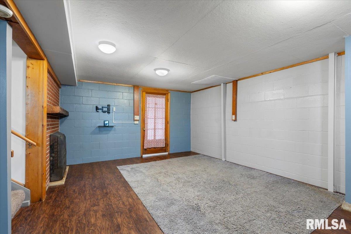 2732 South Welch Avenue Springfield, IL 62704 - Photo 21 of 36