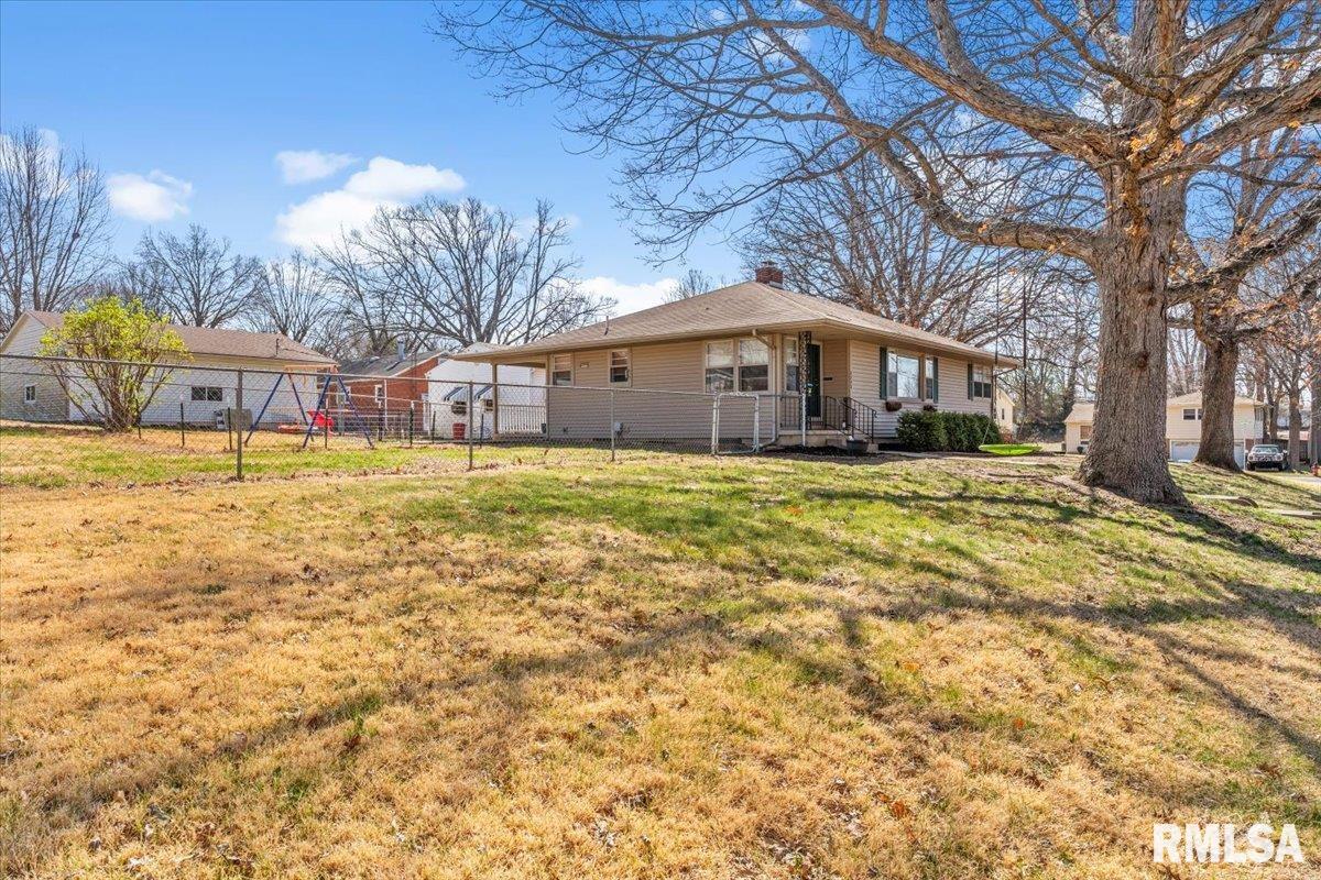 2732 South Welch Avenue Springfield, IL 62704 - Photo 36 of 36