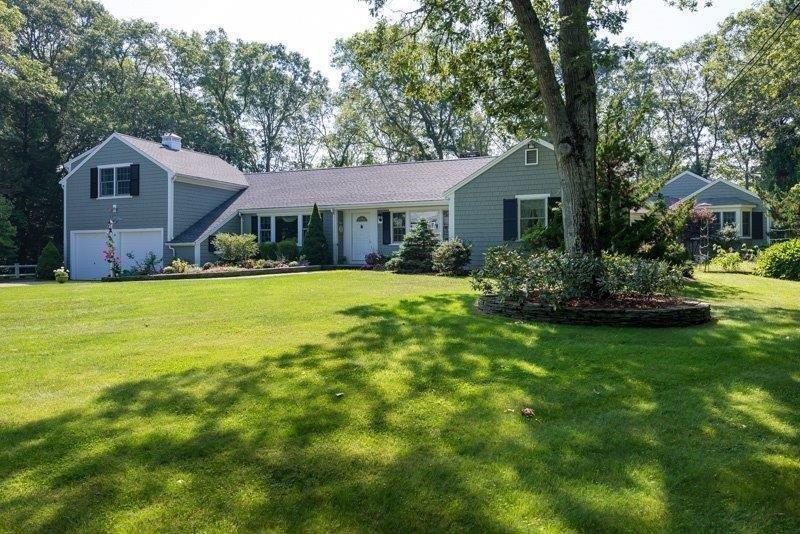 61 Great Bay Road Osterville, MA 02655 - Photo 1 of 18 Primary Photo