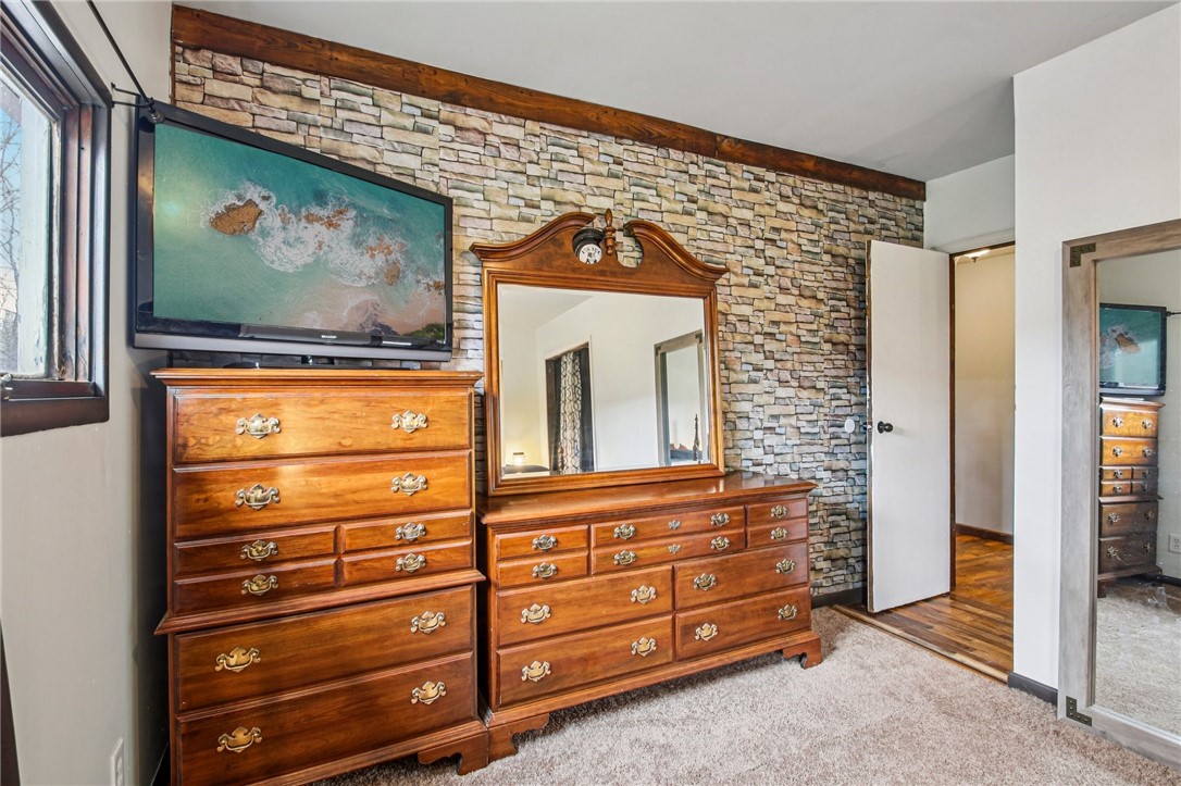 6910 Conesus Springwater Road Conesus, NY 14435 - Photo 25 of 30 Master bedrrom