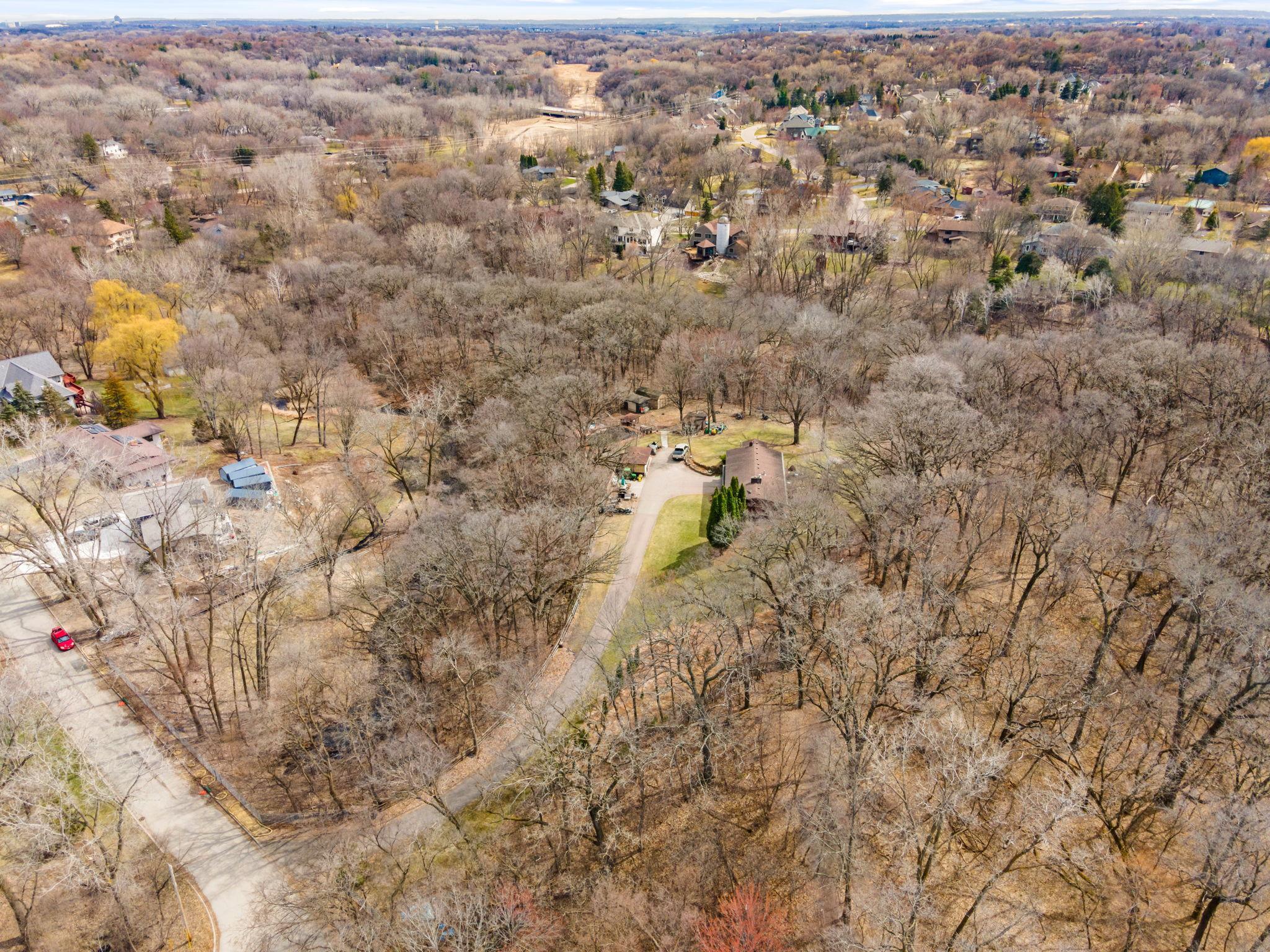 17125 Stodola Road Minnetonka, MN 55345 - Photo 7 of 15