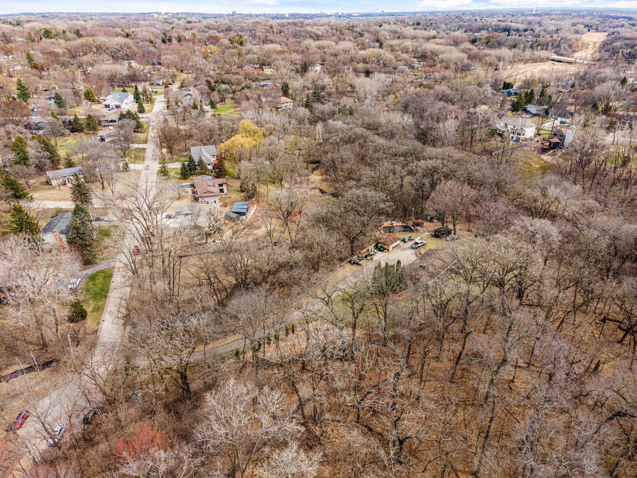17125 Stodola Road Minnetonka, MN 55345 - Photo 8 of 15
