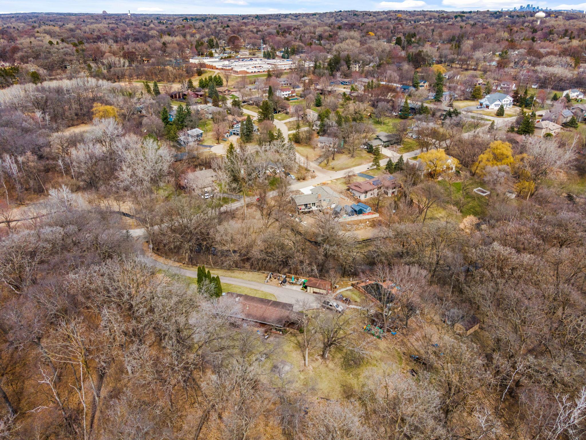 17125 Stodola Road Minnetonka, MN 55345 - Photo 10 of 15