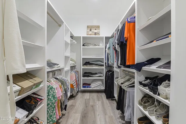 $575,000 | 1200 Moultrie Drive Northwest, Calabash, NC 28467