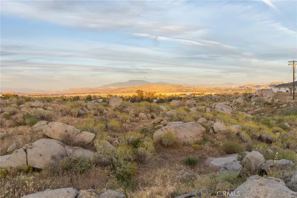 $200,000 | 23500 Highway 74, Perris, CA 92570