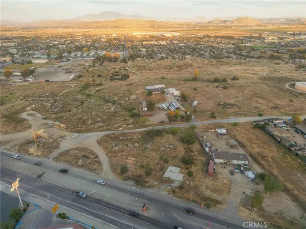 $200,000 | 23500 Highway 74, Perris, CA 92570