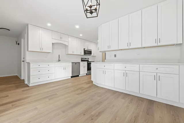 $533,000 | 15606 Hollyhock Court, Orland Park, IL 60462