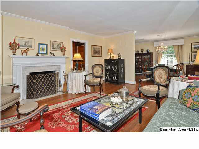 620 Manchester Lane Birmingham, AL 35209 - Photo 4 of 31