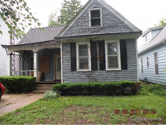 1724 South 2nd Street Springfield, IL 62704 - Photo 1 of 17