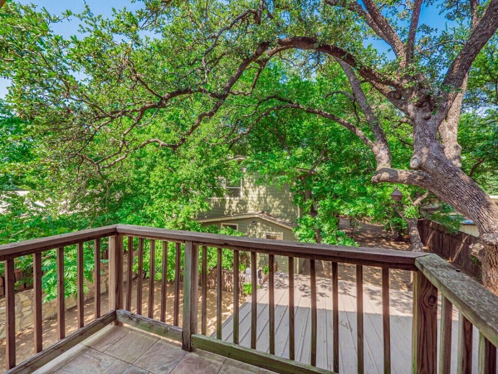 1159 Navasota Street Austin, TX 78702 - Photo 15 of 23 a view of a balcony with a pot