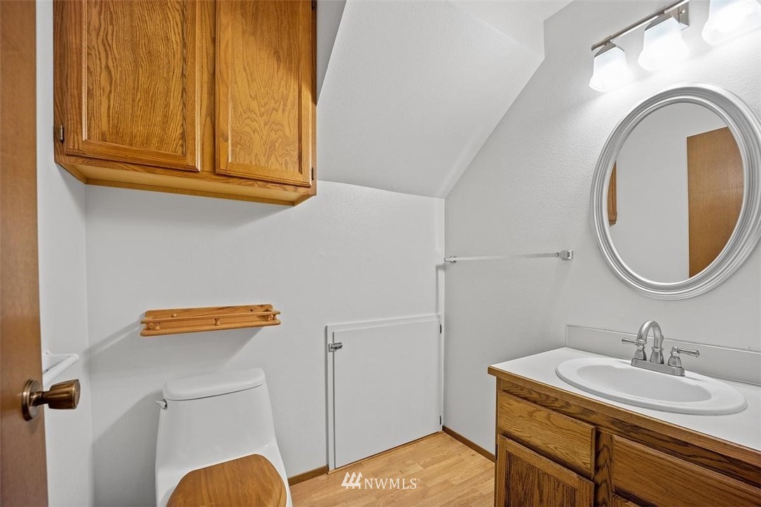 851 Field Avenue Northeast Renton, WA 98059 - Photo 22 of 38
