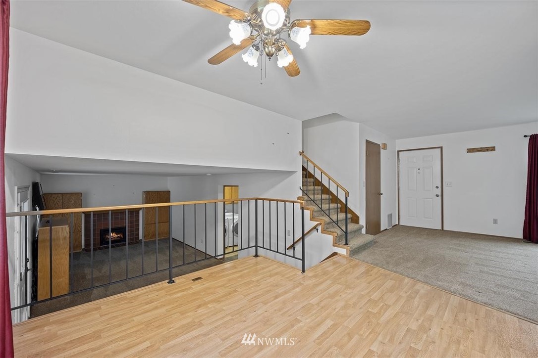 851 Field Avenue Northeast Renton, WA 98059 - Photo 8 of 38