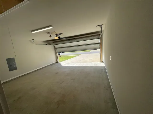 $240,000 | 920 St James Drive, Lake Charles, LA 70611