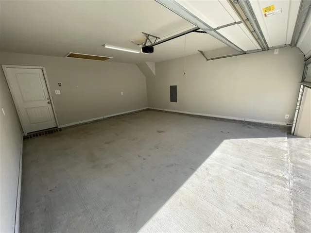 $240,000 | 920 St James Drive, Lake Charles, LA 70611