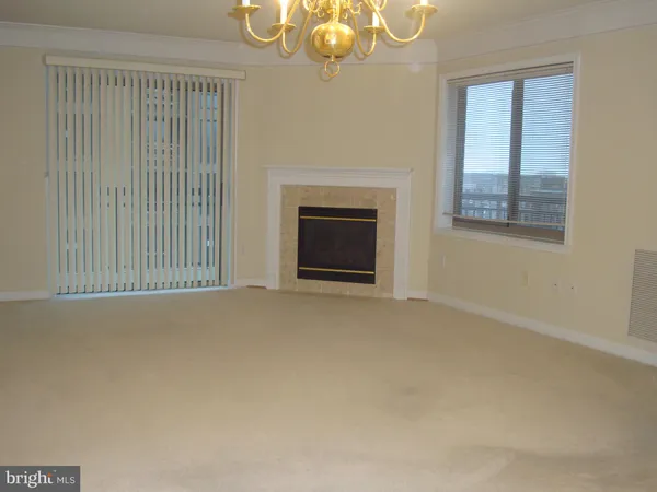 $3,950 | 901 North Monroe Street, Unit 816, Arlington, VA 22201