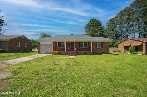 $209,900 | 707 Dr Martin Luther King Jr Drive North, Ahoskie, NC 27910