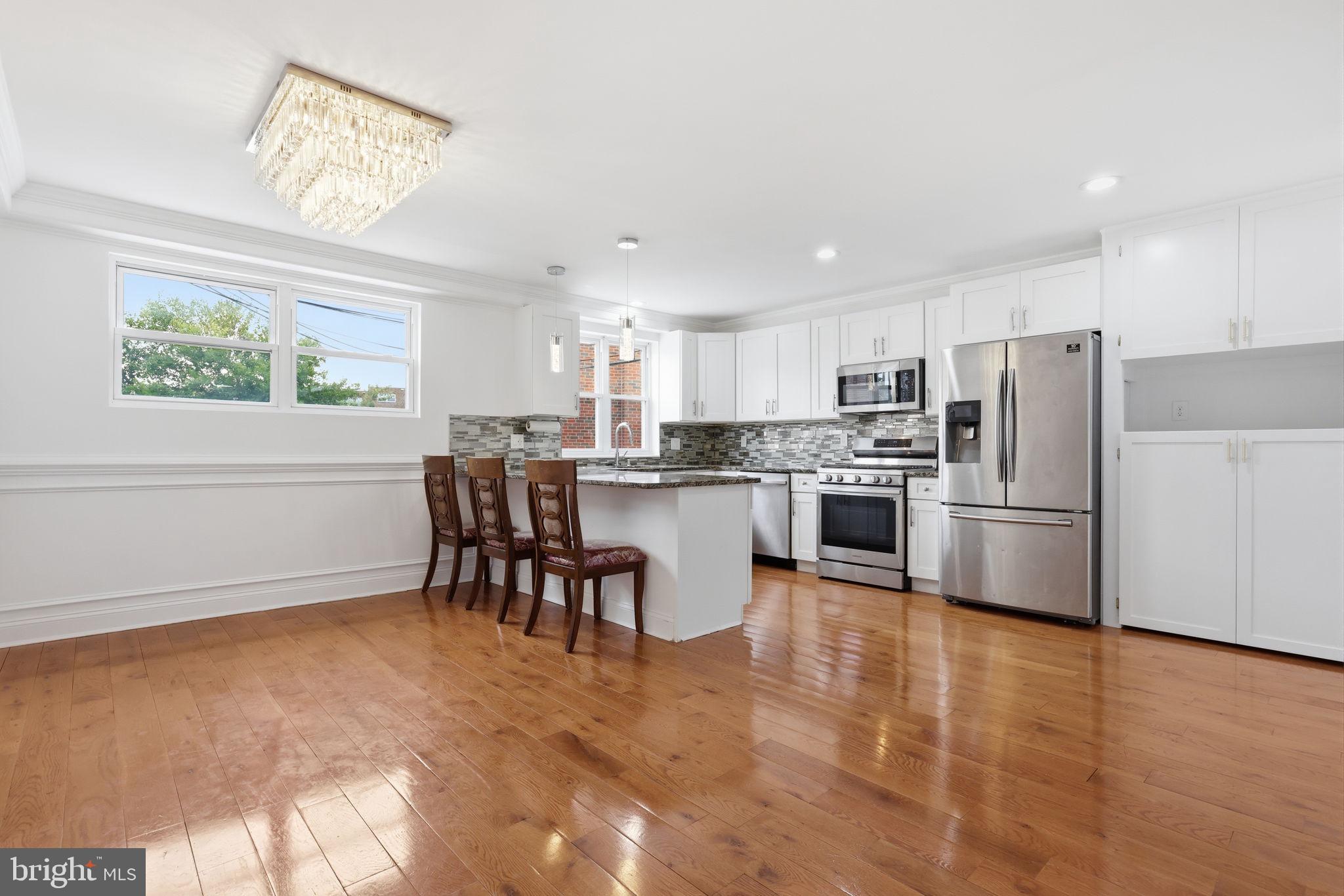 3811 Salina Road Philadelphia, PA 19154 - Photo 9 of 48 Modern kitchen with elegant finishes.