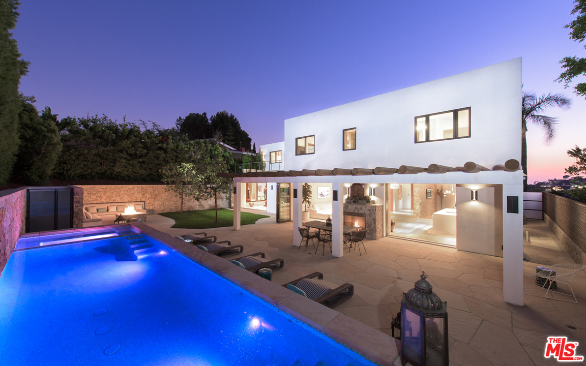 7829 Electra Drive Los Angeles, CA 90046 - Photo 1 of 36