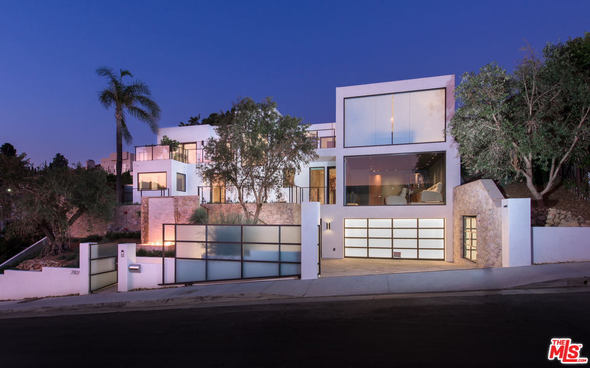 7829 Electra Drive Los Angeles, CA 90046 - Photo 2 of 36