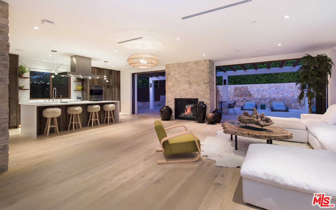 7829 Electra Drive Los Angeles, CA 90046 - Photo 15 of 36