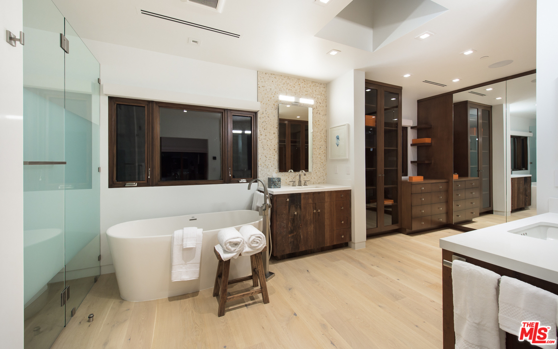 7829 Electra Drive Los Angeles, CA 90046 - Photo 19 of 36