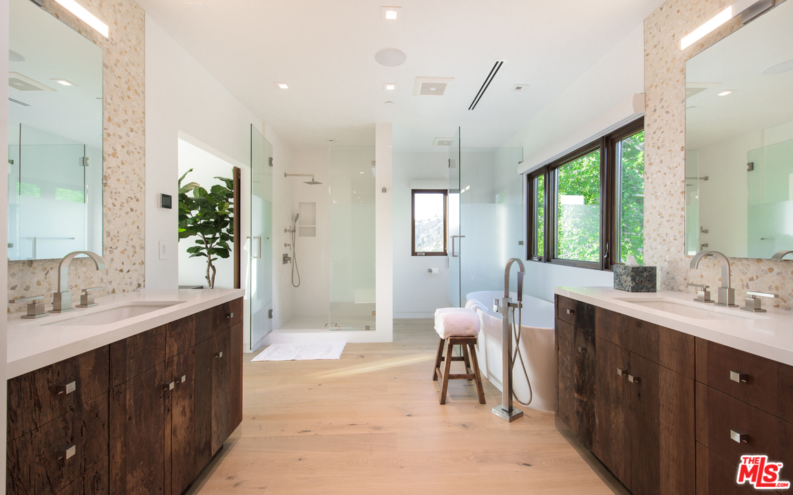 7829 Electra Drive Los Angeles, CA 90046 - Photo 21 of 36