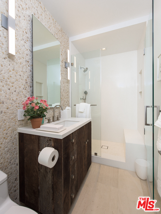 7829 Electra Drive Los Angeles, CA 90046 - Photo 27 of 36