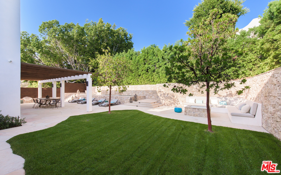 7829 Electra Drive Los Angeles, CA 90046 - Photo 33 of 36