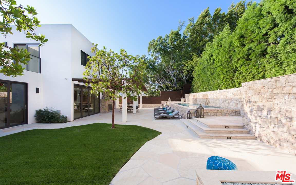 7829 Electra Drive Los Angeles, CA 90046 - Photo 34 of 36