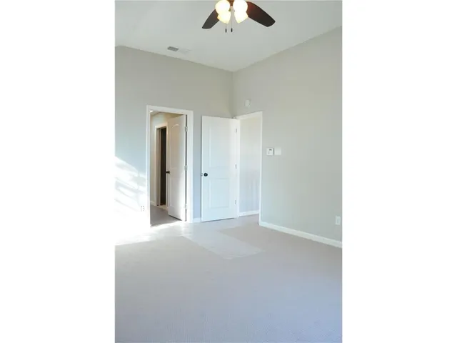 $2,400 | 923 Felicia Lane, Arlington, TX 76017