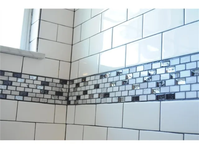 $2,400 | 923 Felicia Lane, Arlington, TX 76017