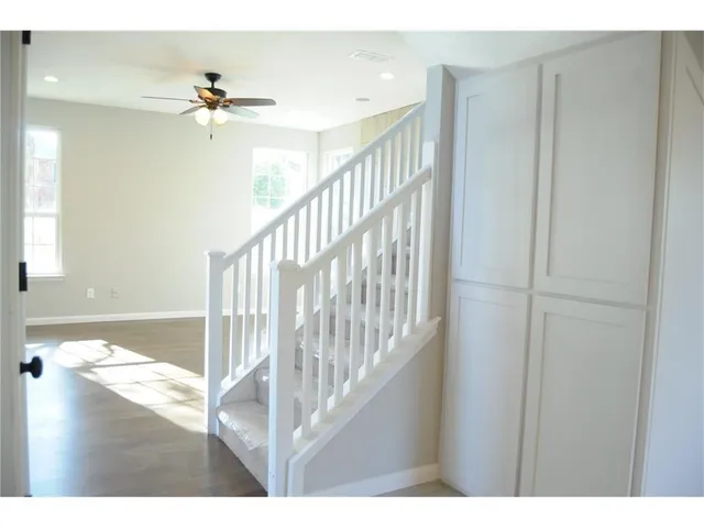 $2,400 | 923 Felicia Lane, Arlington, TX 76017