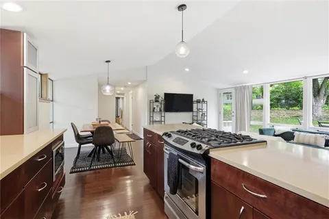 $395,000 | 6609 Nall Drive, Mission, KS 66202