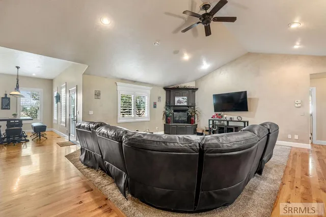 $758,000 | 3921 154 North, Rigby, ID 83442