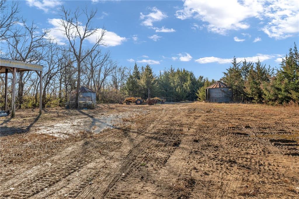 141-127 Southwest & 10 Acres Sw Urish Road Topeka, KS 66615 - Photo 39 of 65