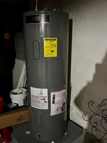 $152,500 | 118 Crocker Avenue North, Thief River Falls, MN 56701