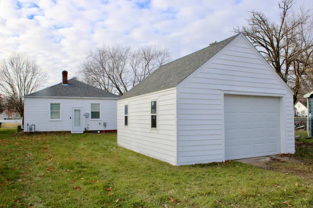 $152,500 | 118 Crocker Avenue North, Thief River Falls, MN 56701