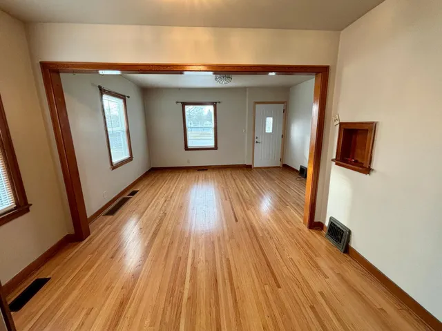 $152,500 | 118 Crocker Avenue North, Thief River Falls, MN 56701